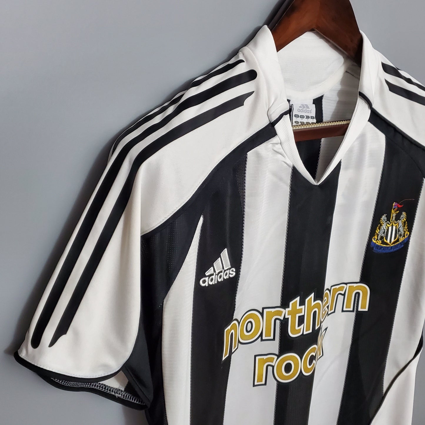 CAMISETA NEWCASTLE l 05/06 HOMBRE (RETRO)