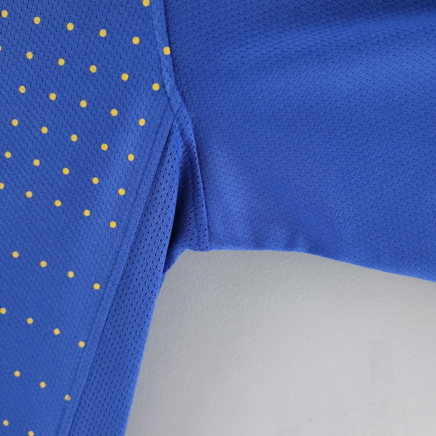 CAMISETA BRASIL II 2010 HOMBRE (RETRO)
