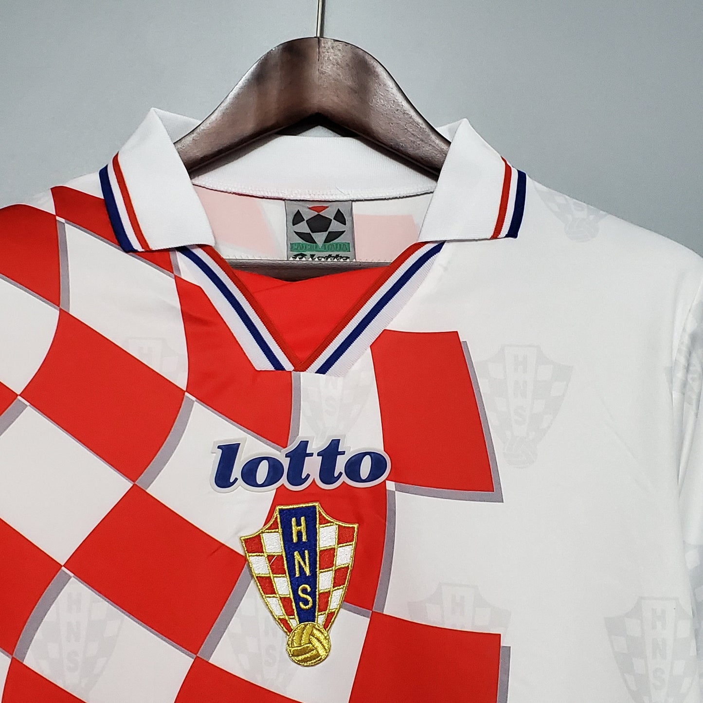 CAMISETA CROACIA II 1998 HOMBRE (RETRO)