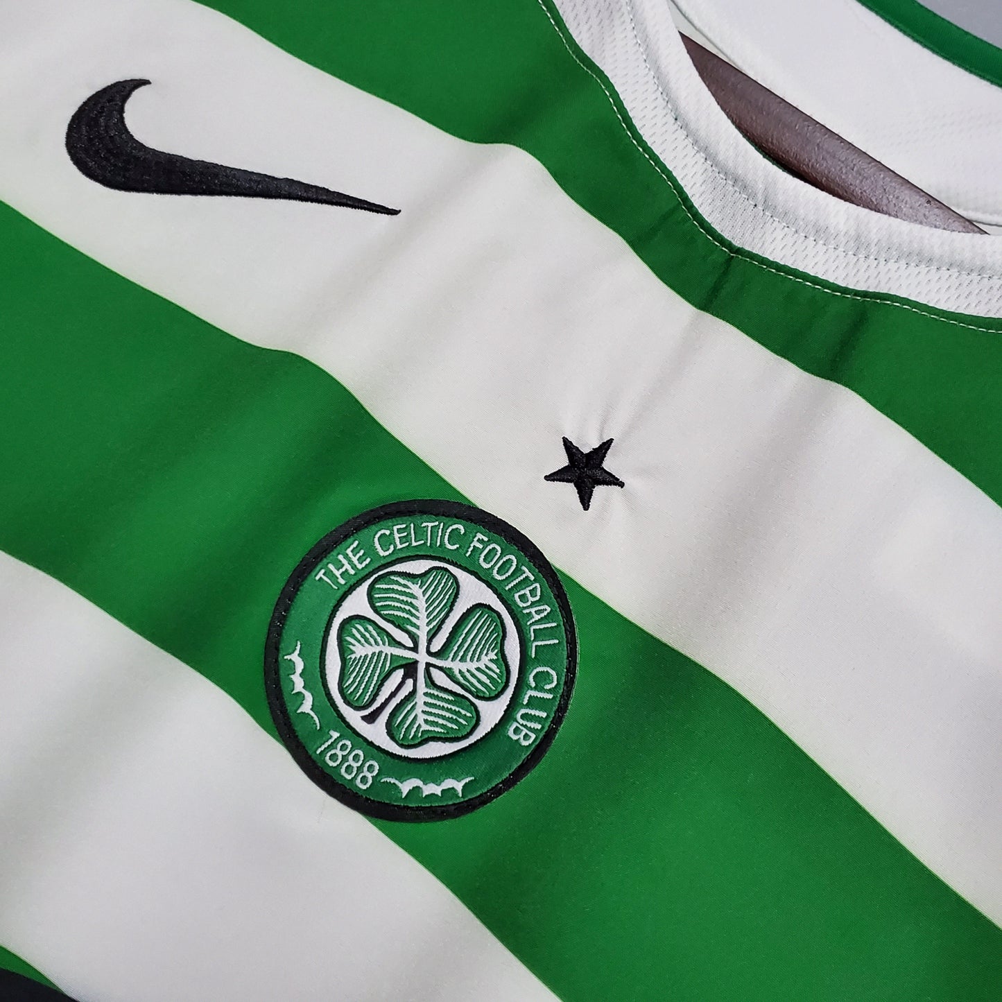 CAMISETA CELTIC II 05/06 HOMBRE (RETRO)