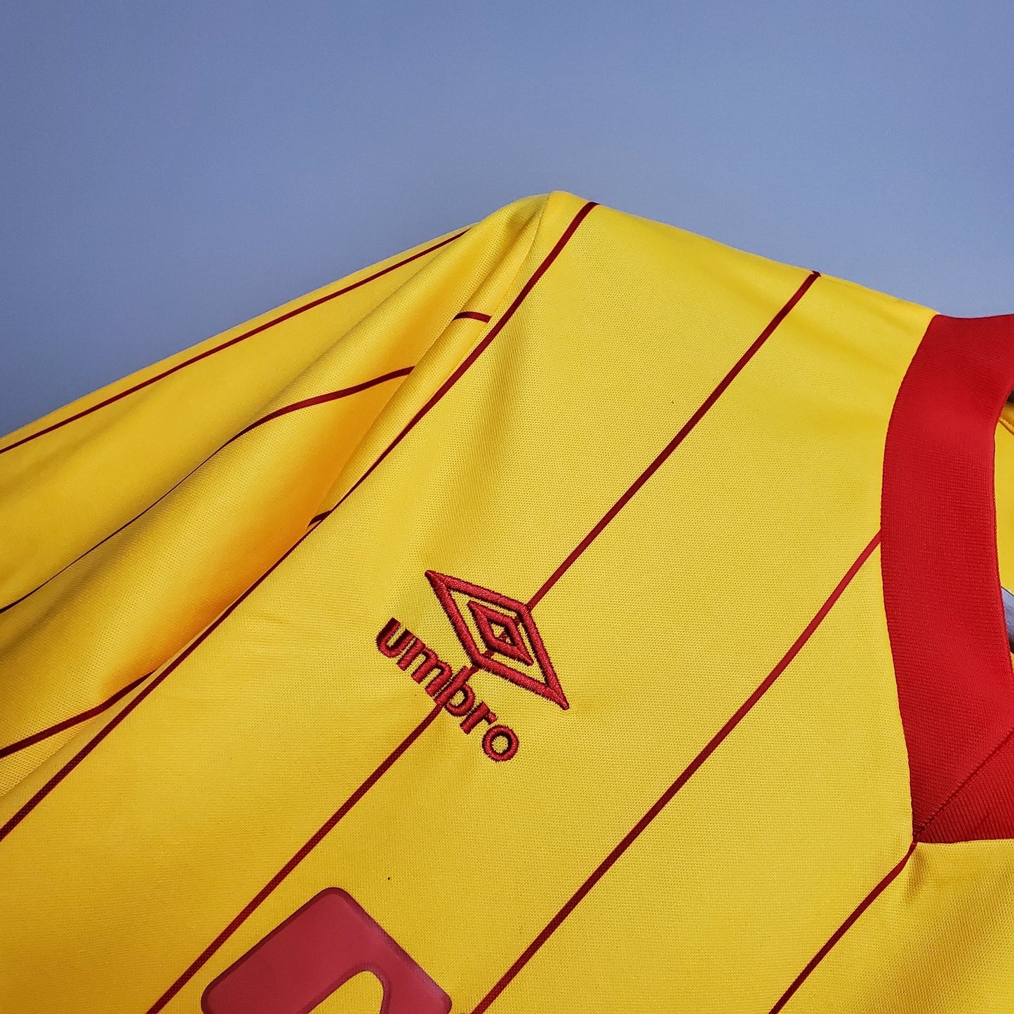 CAMISETA LIVERPOOL II 1984 HOMBRE (RETRO)