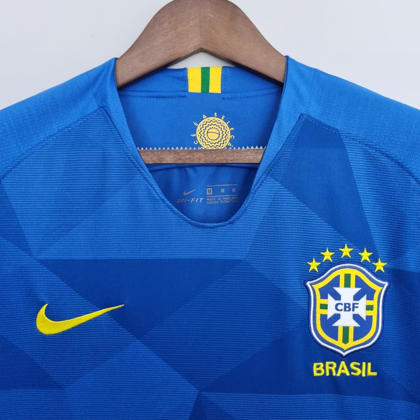 CAMISETA BRASIL II 2018 HOMBRE (RETRO)