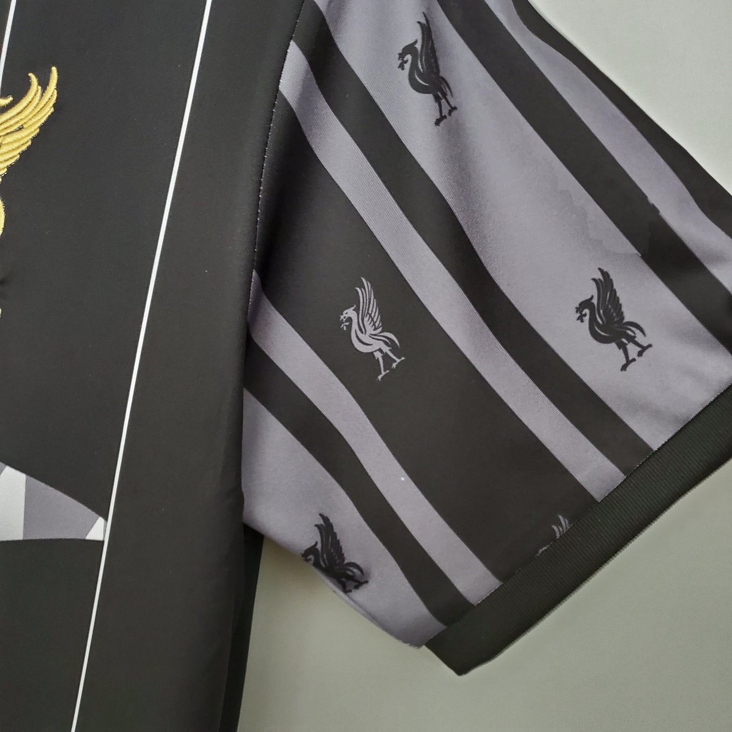 CAMISETA LIVERPOOL I EDICIÓN ESPECIAL HOMBRE (RETRO)