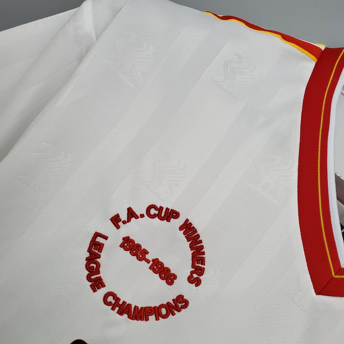 CAMISETA LIVERPOOL II 1985 HOMBRE (RETRO)