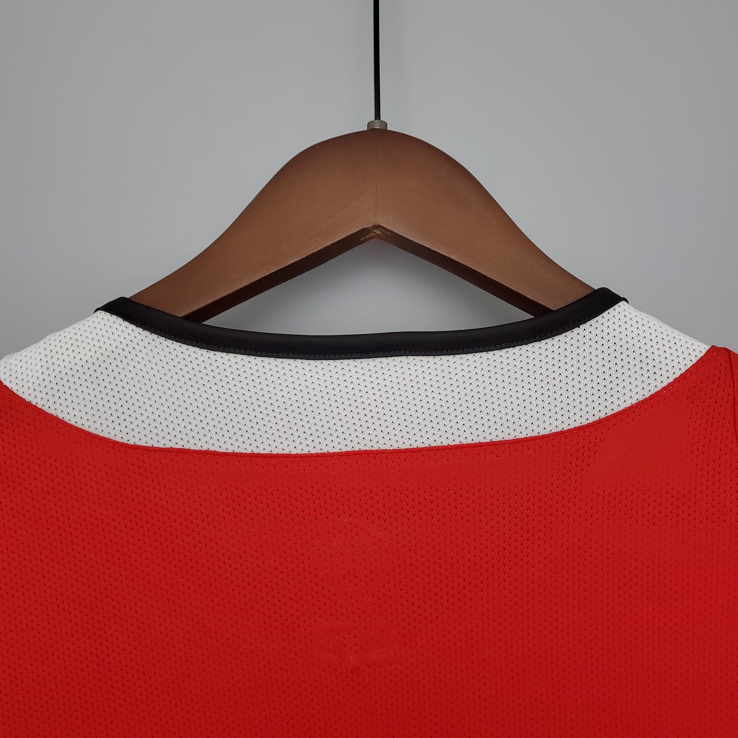 CAMISETA MANCHESTER UNITED I 04/05 HOMBRE (RETRO) MANGA LARGA