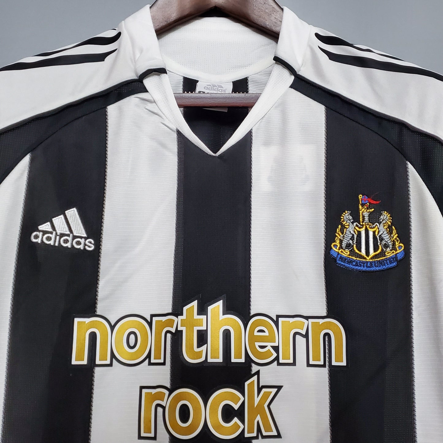 CAMISETA NEWCASTLE l 05/06 HOMBRE (RETRO)