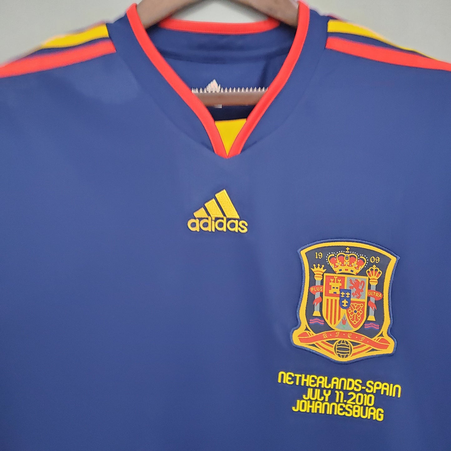 CAMISETA ESPAÑA MUNDIAL I 2010 HOMBRE (RETRO) MANGA LARGA