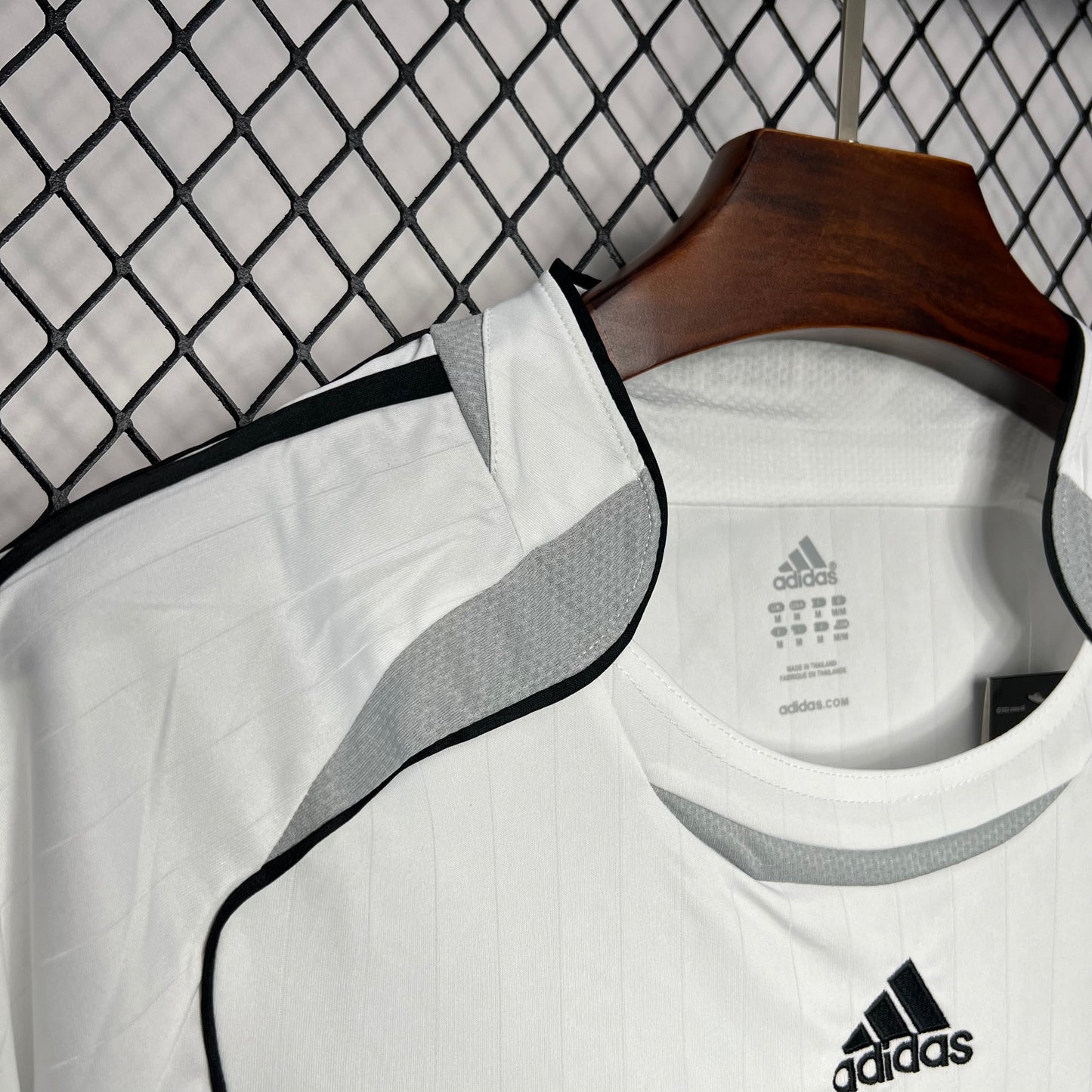 CAMISETA REAL MADRID I 06/07 HOMBRE (RETRO)