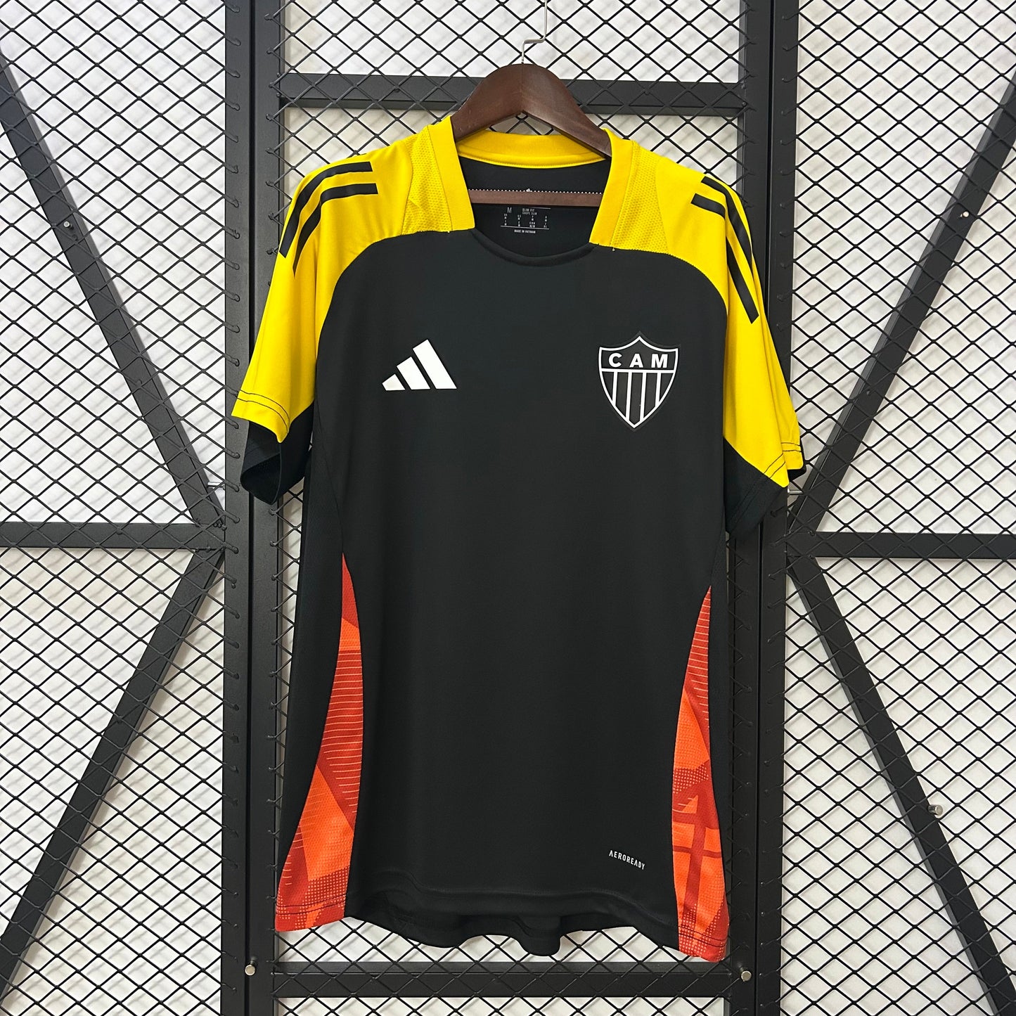 CAMISETA ATLETICO MINEIRO ENTRENAMIENTO II 25/26 HOMBRE