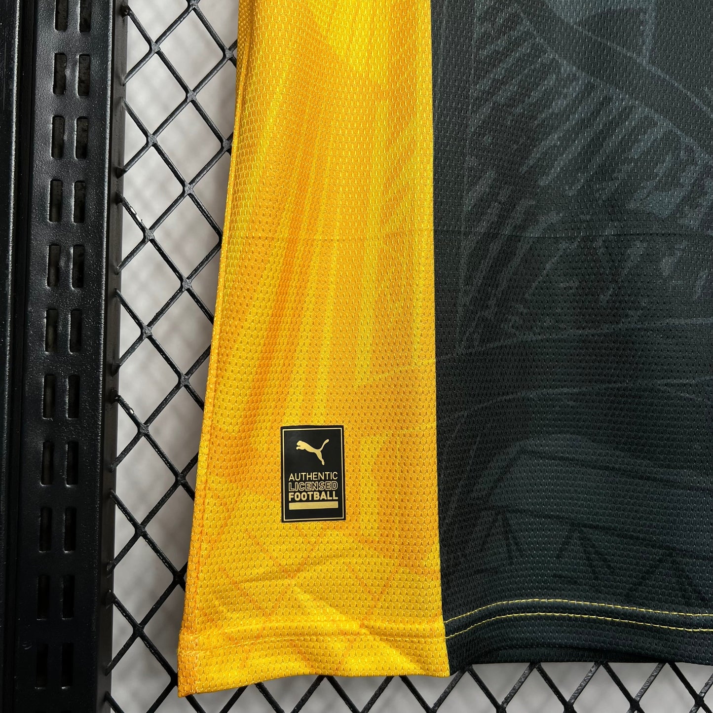 CAMISETA BORUSSIA DORTMUND EDICIÓN LIMITADA I 24/25 HOMBRE