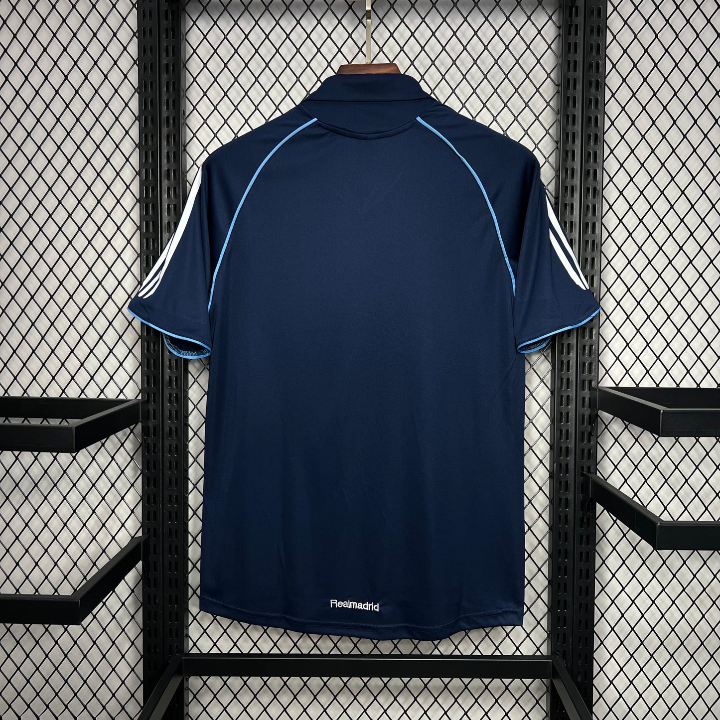 CAMISETA REAL MADRID II 05/06 HOMBRE (RETRO)
