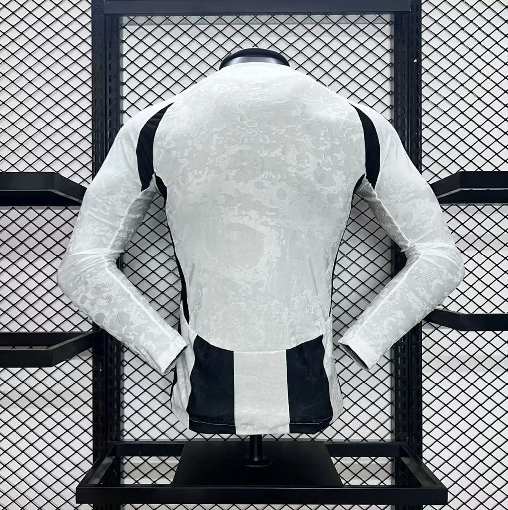 CAMISETA JUVENTUS I 24/25 HOMBRE (VERSIÓN JUGADOR) MANGA LARGA