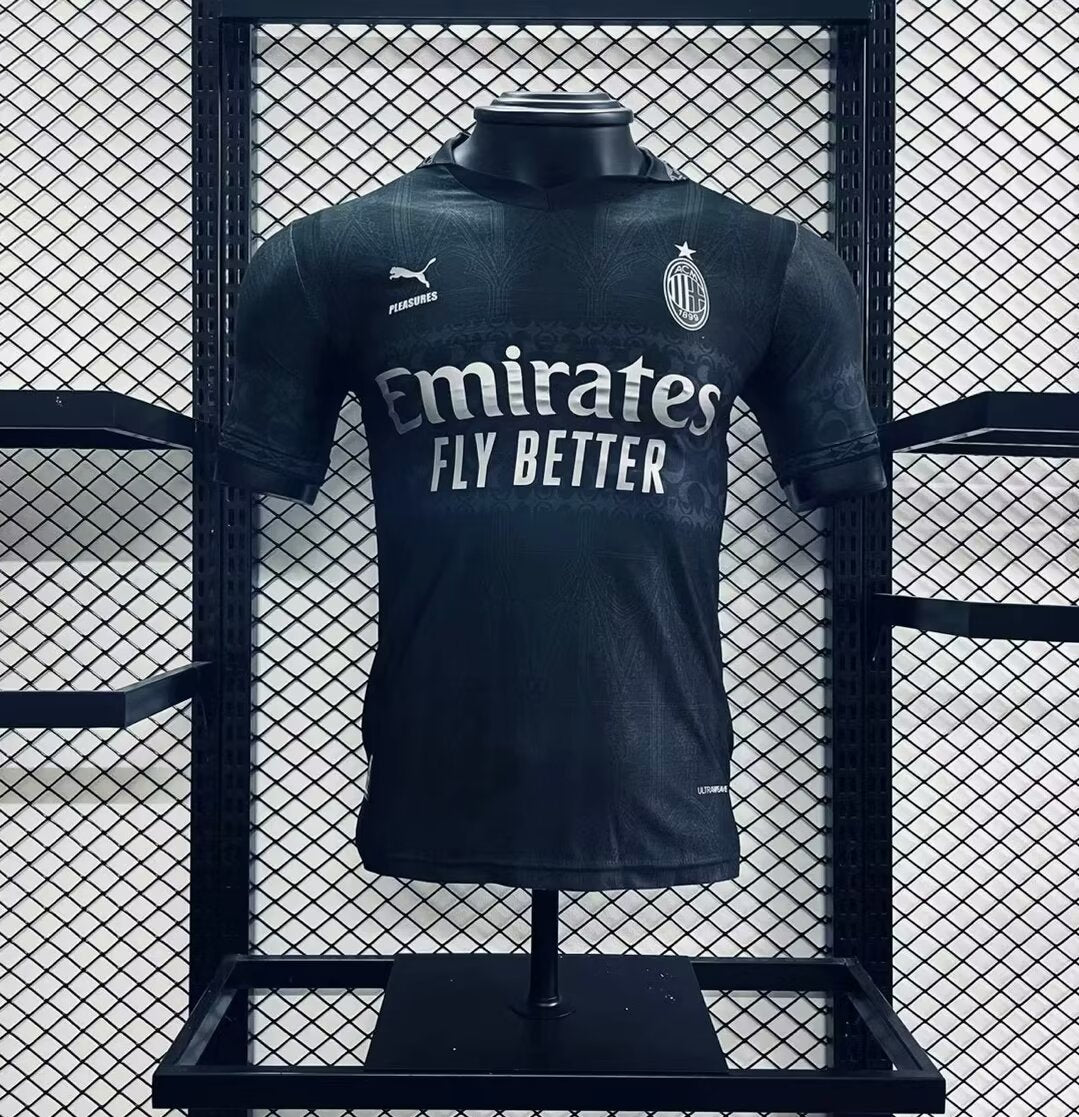 CAMISETA MILAN EDICIÓN LIMITADA II 24/25 HOMBRE (VERSIÓN JUGADOR)