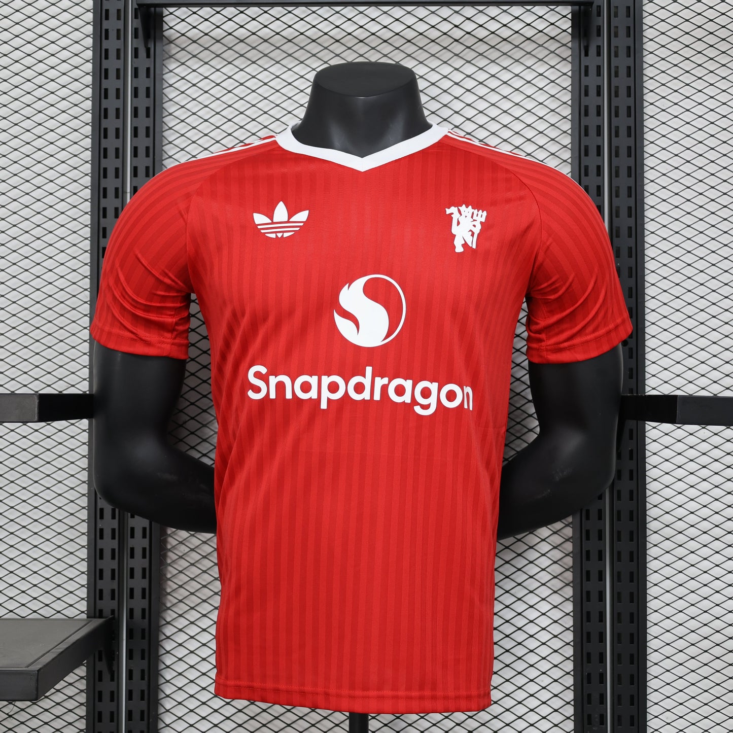 CAMISETA MANCHESTER UNITED EDICIÓN ESPECIAL III 24/25 HOMBRE (VERSIÓN JUGADOR)