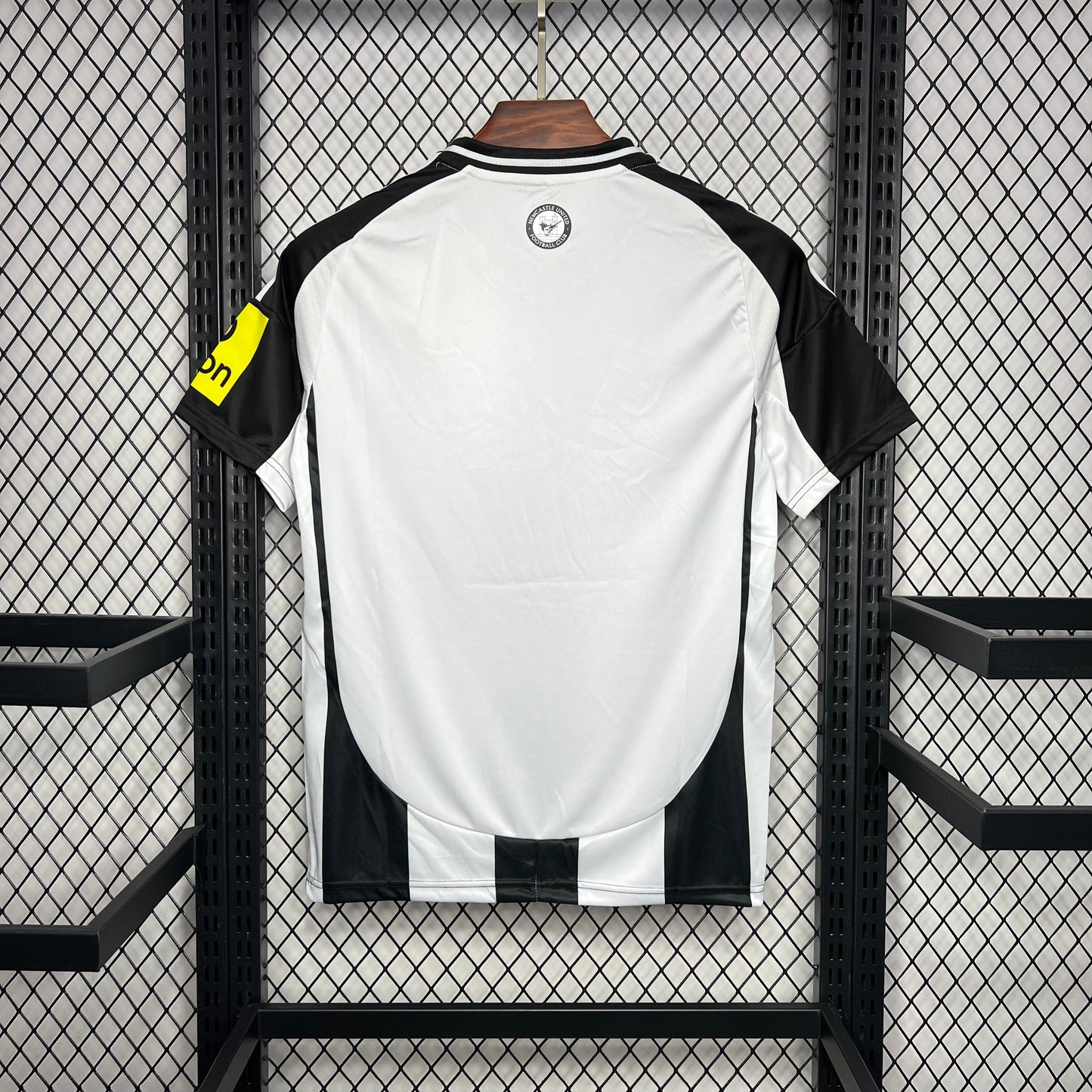 CAMISETA NEWCASTLE I 24/25 HOMBRE