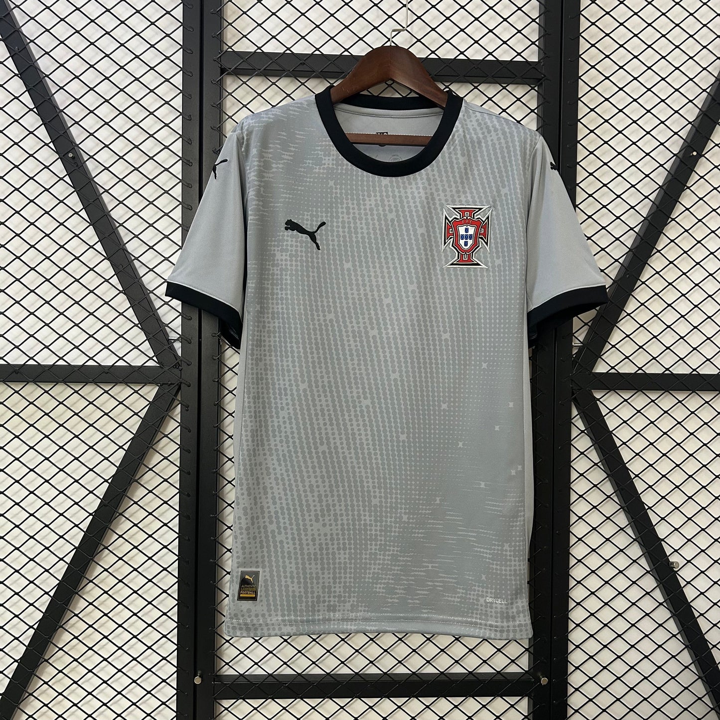 CAMISETA PORTUGAL PORTERO II 25/26 HOMBRE