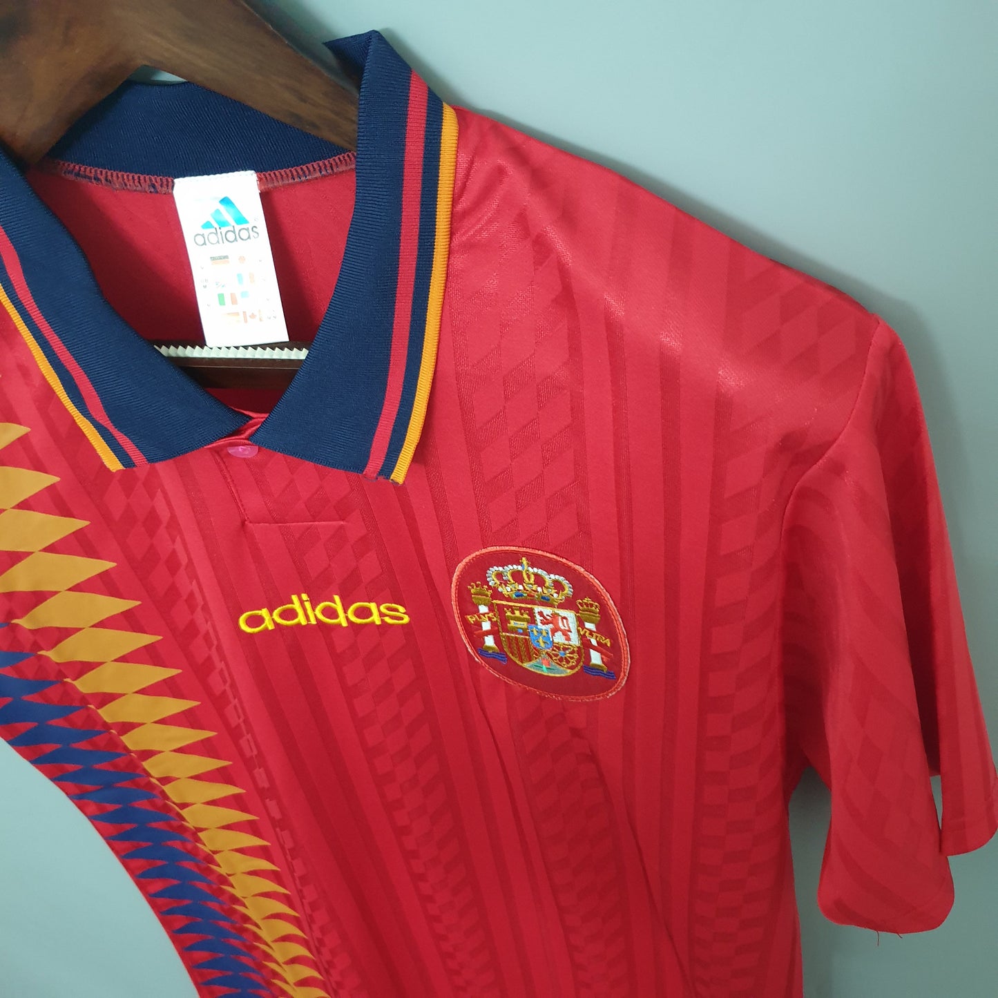CAMISETA ESPAÑA l 1994 HOMBRE (RETRO)