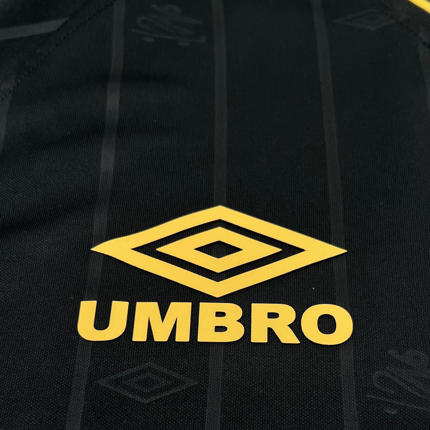 CAMISETA SANTOS EDICIÓN ESPECIAL CHARLIE BROWN JR 24/25 HOMBRE