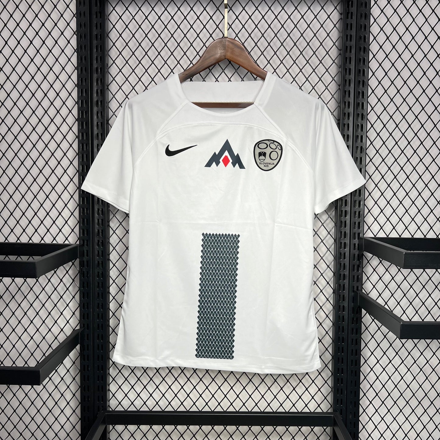 CAMISETA ESLOVENIA EURO II 2024 HOMBRE
