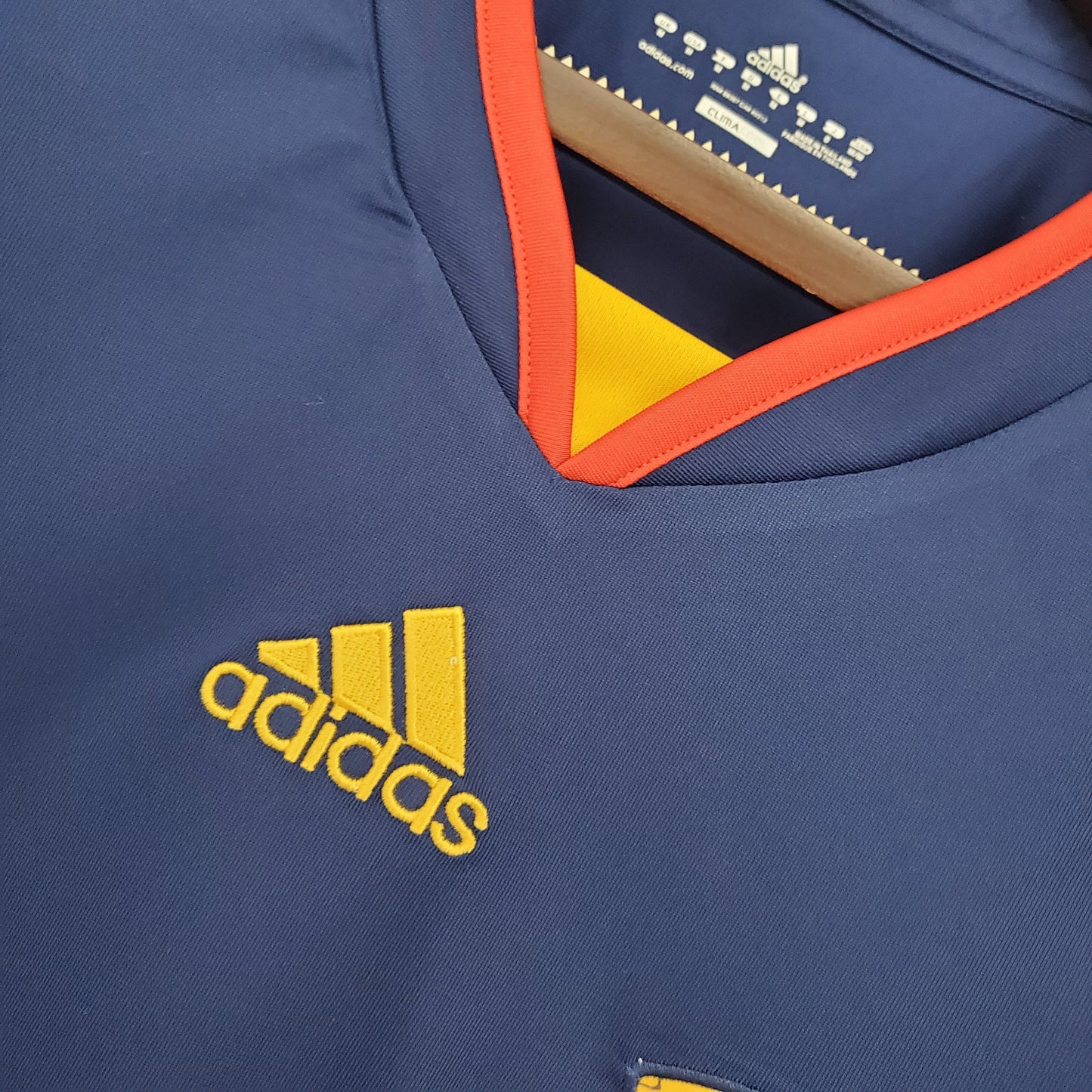 CAMISETA ESPAÑA MUNDIAL I 2010 HOMBRE (RETRO)