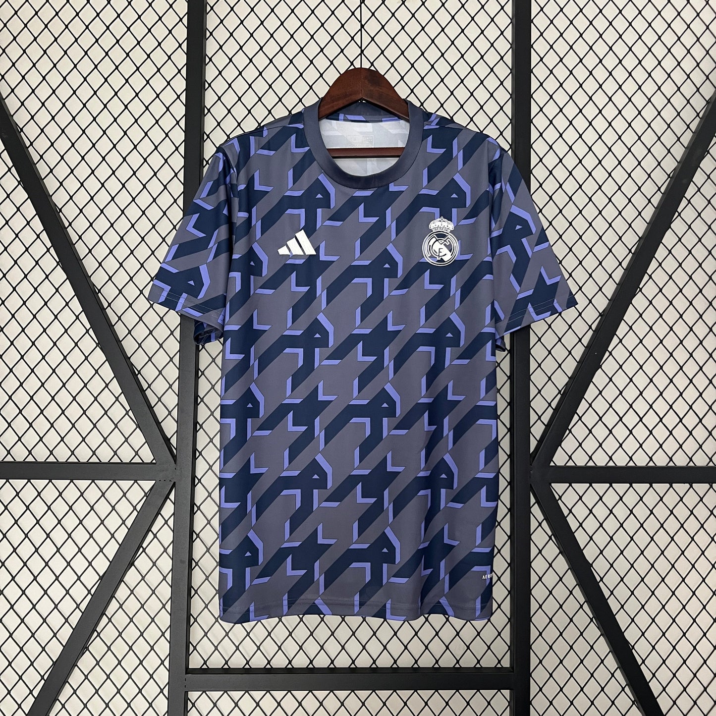 CAMISETA REAL MADRID CALENTAMIENTO II 24/25 HOMBRE
