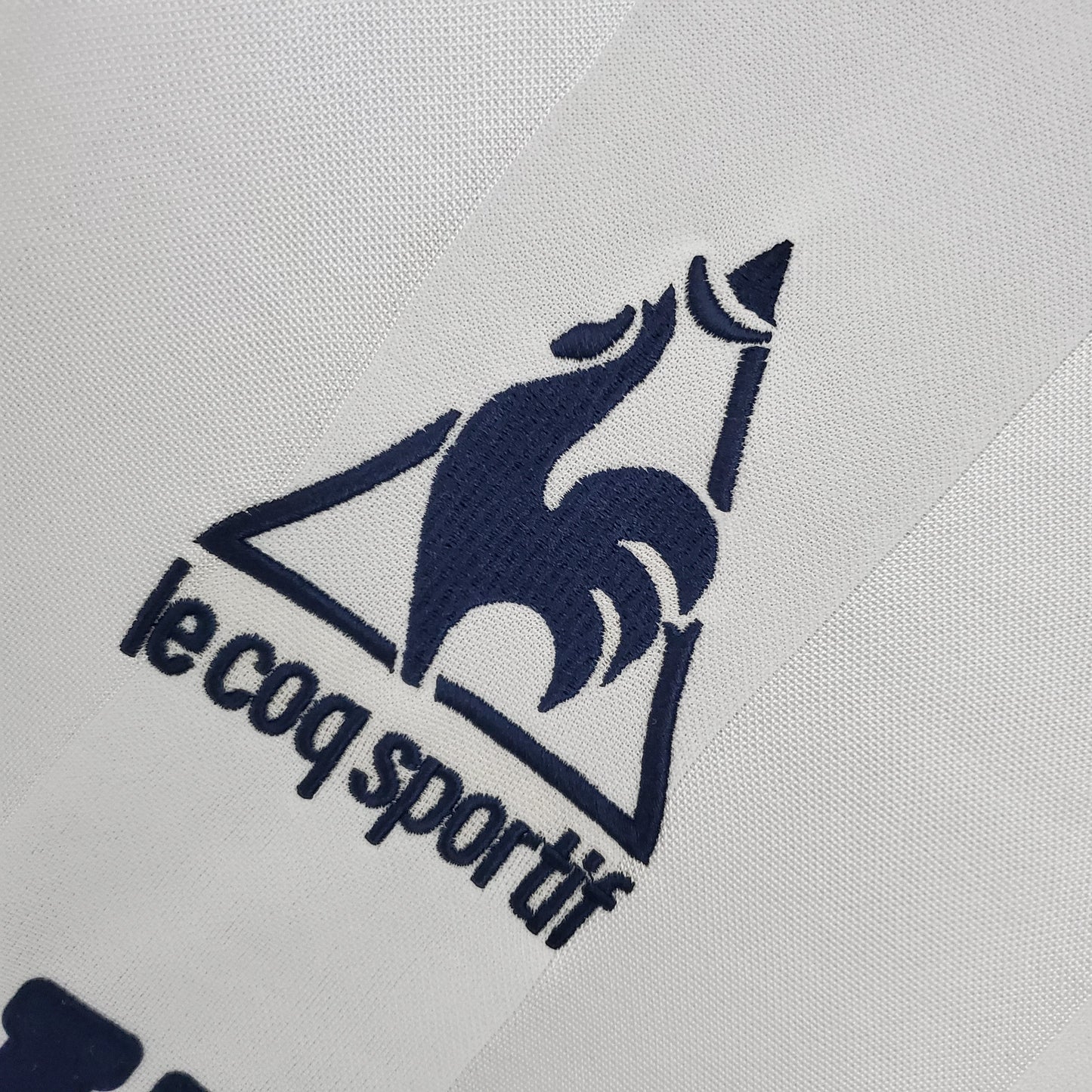 CAMISETA TOTTENHAM l 83/84 HOMBRE (RETRO)