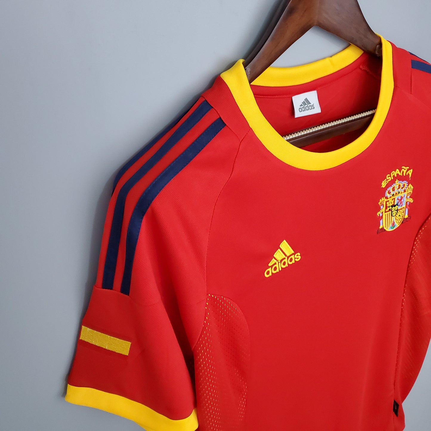 CAMISETA ESPAÑA I 2002 HOMBRE (RETRO)