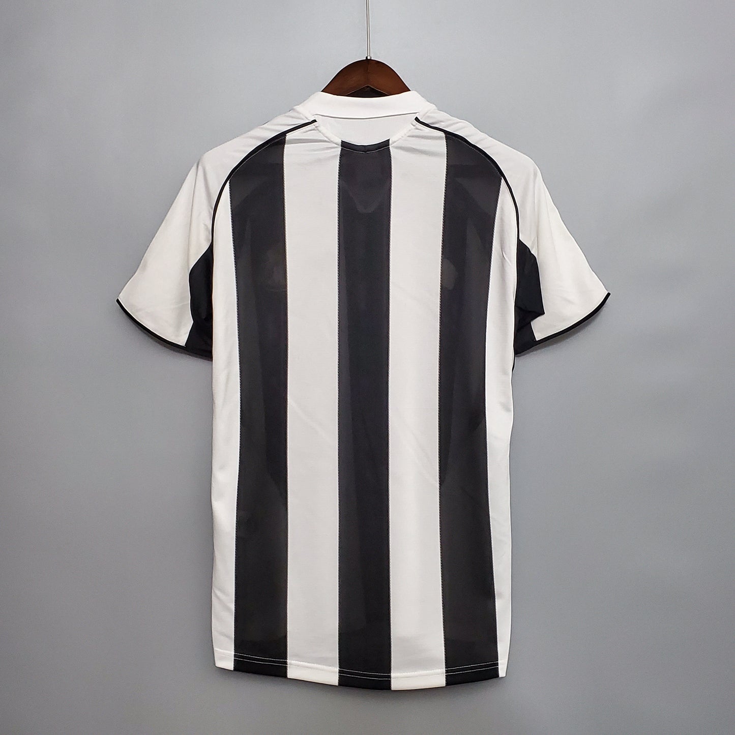 CAMISETA NEWCASTLE l 05/06 HOMBRE (RETRO)