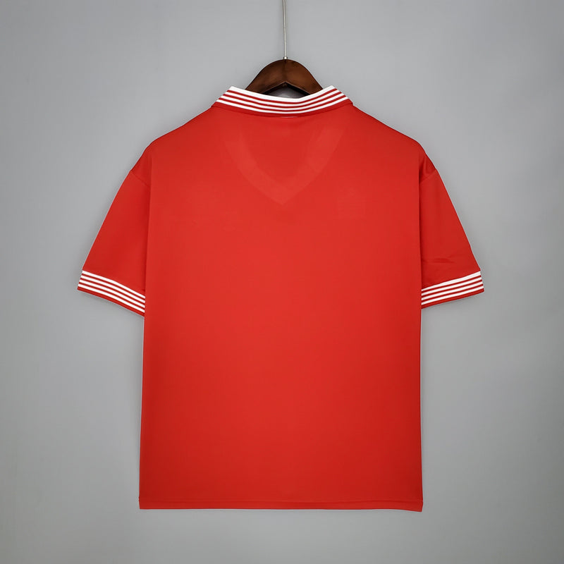 CAMISETA MANCHESTER UNITED I 1977 HOMBRE (RETRO)