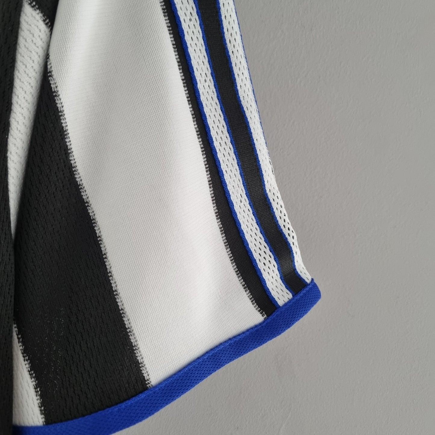 CAMISETA NEWCASTLE l 00/01 HOMBRE (RETRO)