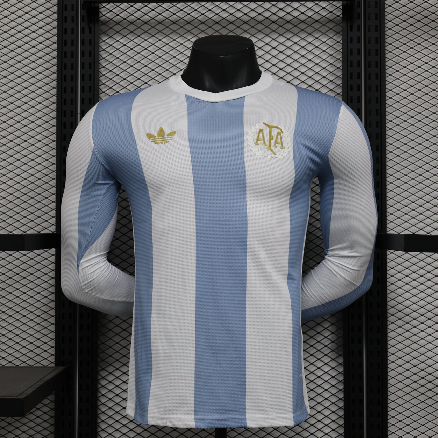 CAMISETA ARGENTINA 2025 ESPECIAL 50 AÑOS (VERSIÓN JUGADOR) MANGA LARGA