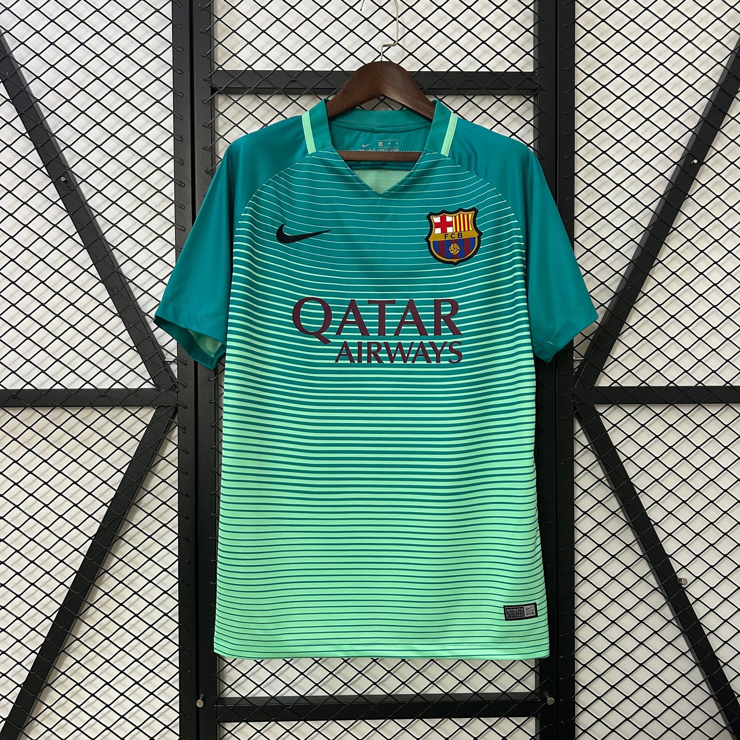 CAMISETA BARCELONA II 16/17 HOMBRE (RETRO)