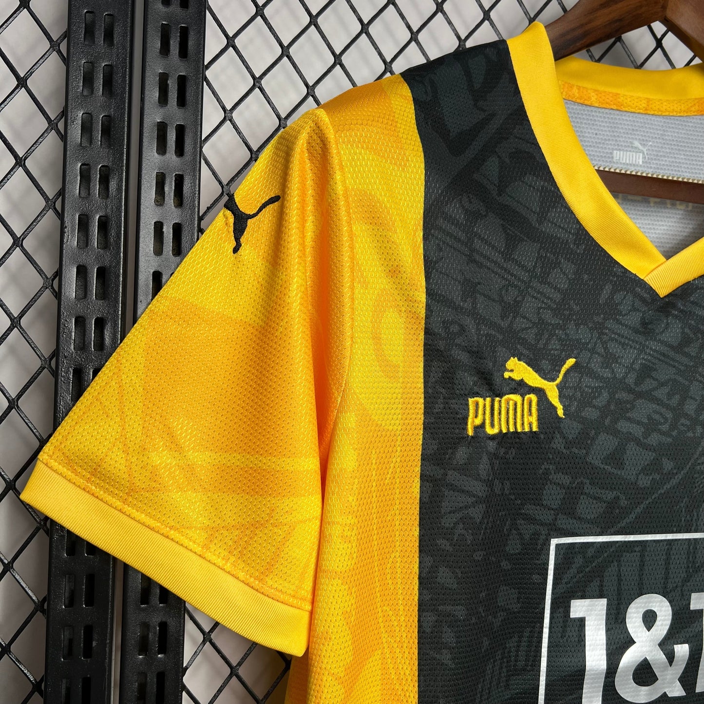 CAMISETA BORUSSIA DORTMUND EDICIÓN LIMITADA I 24/25 HOMBRE
