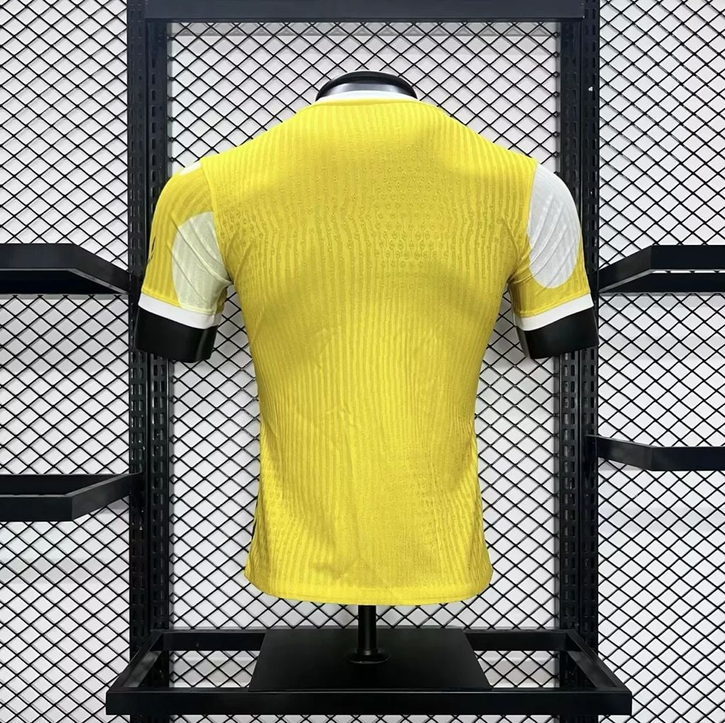 CAMISETA BRASIL EDICIÓN ESPECIAL VII 2024 HOMBRE (VERSIÓN JUGADOR)