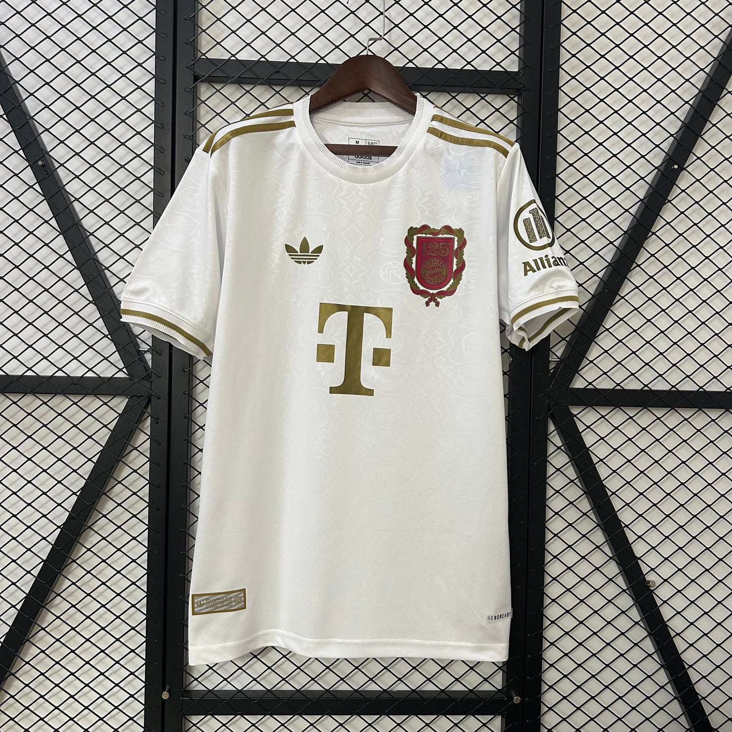 CAMISETA BAYERN MUNICH EDICIÓN ANIVERSARIO 125° II 25/26 HOMBRE
