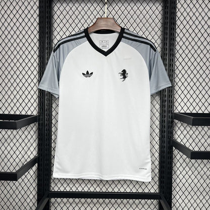 CAMISETA JUVENTUS ENTRENAMIENTO I 24/25 HOMBRE