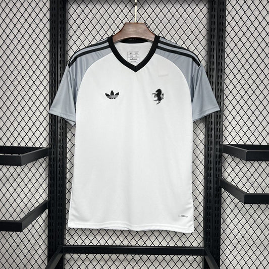 CAMISETA JUVENTUS ENTRENAMIENTO I 24/25 HOMBRE