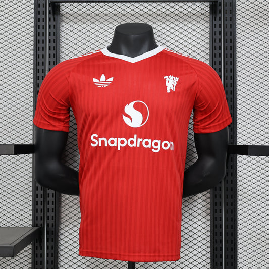 CAMISETA MANCHESTER UNITED EDICIÓN ESPECIAL III 24/25 HOMBRE (VERSIÓN JUGADOR)