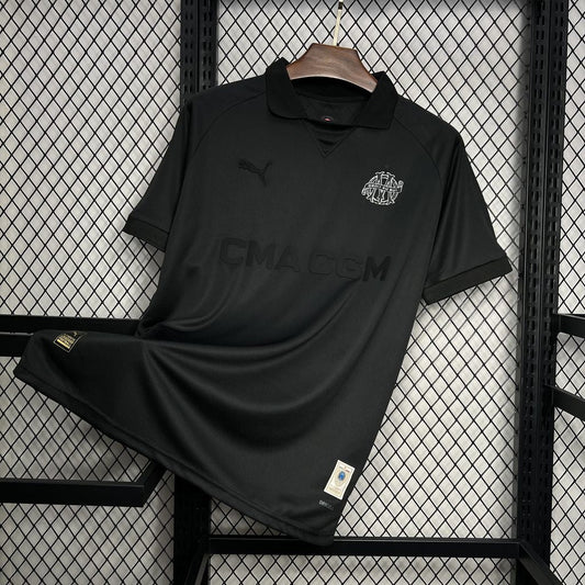 CAMISETA OLYMPIQUE DE MARSEILLE EDICIÓN ESPECIAL 125° AÑOS BLACK 24/25 HOMBRE