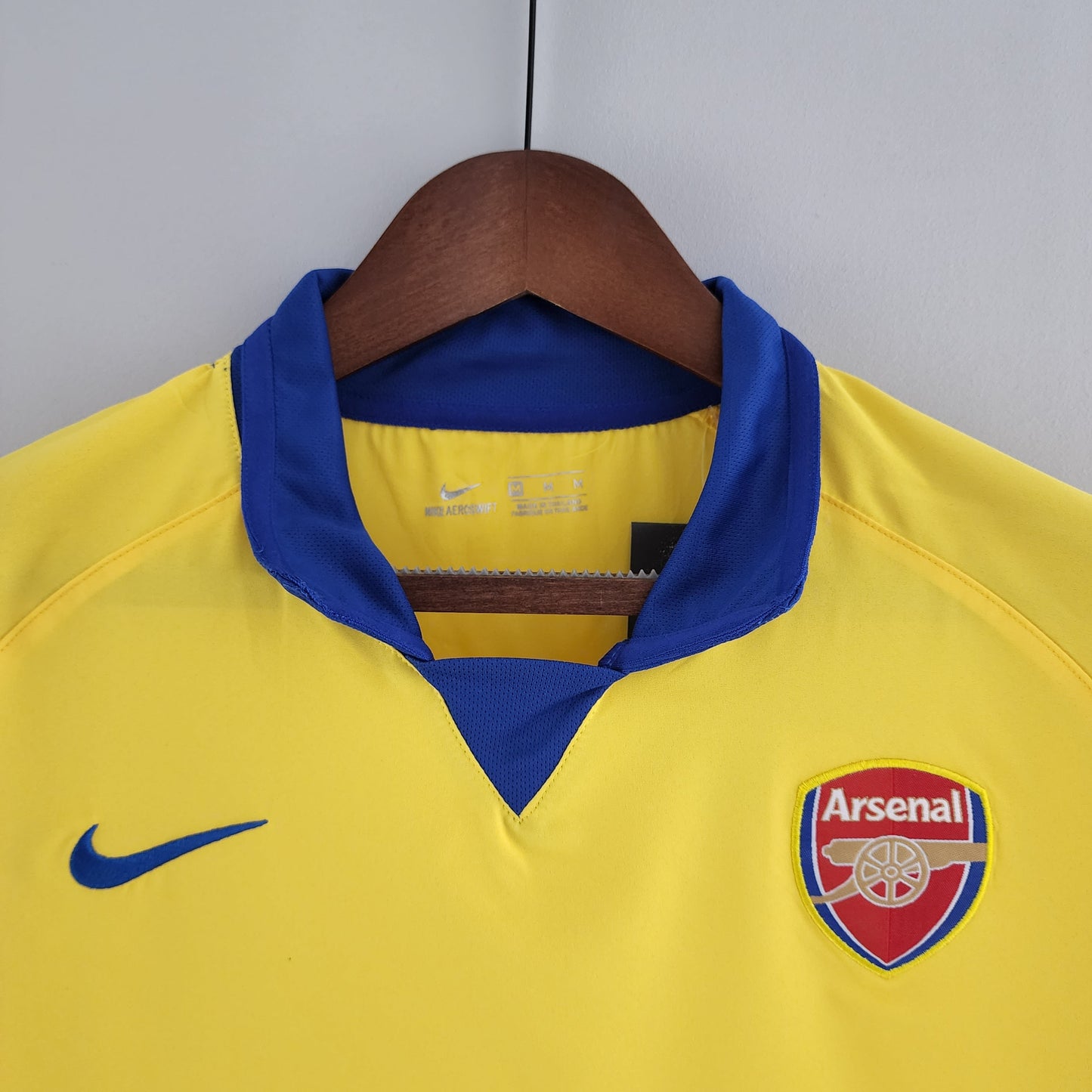 CAMISETA ARSENAL II 03/05 HOMBRE (RETRO)
