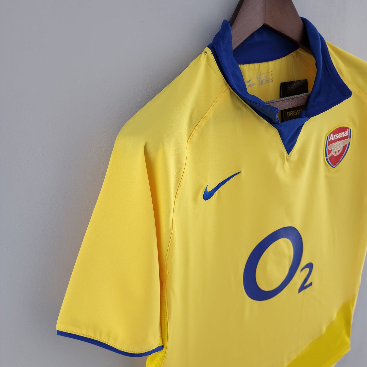 CAMISETA ARSENAL II 03/05 HOMBRE (RETRO)