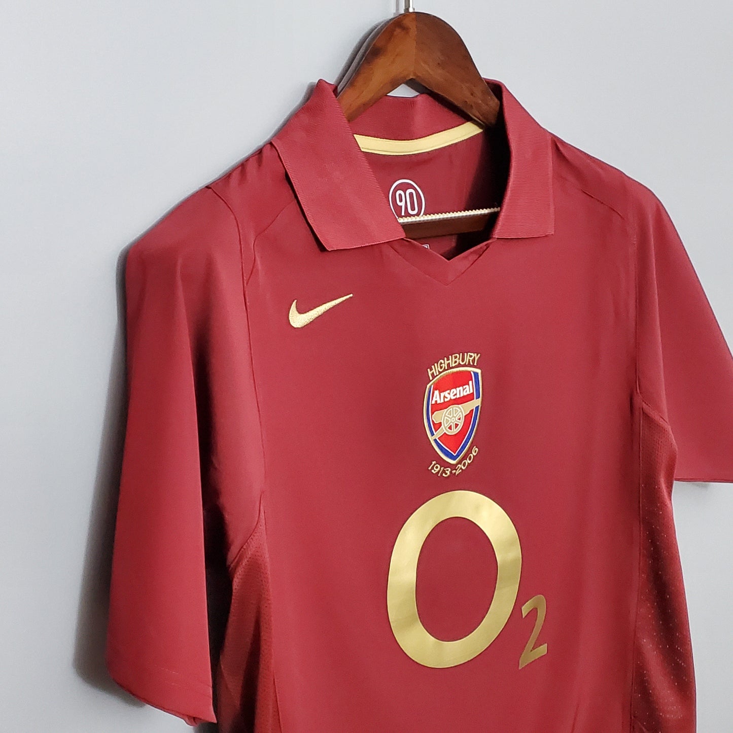 CAMISETA ARSENAL II 05/06 HOMBRE (RETRO)