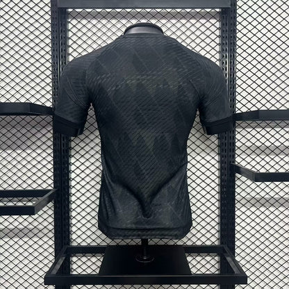 CAMISETA REAL MADRID EDICIÓN ESPECIAL XI 24/25 HOMBRE (VERSIÓN JUGADOR)
