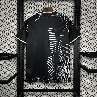CAMISETA REAL MADRID EDICIÓN ESPECIAL XIII 24/25 HOMEM