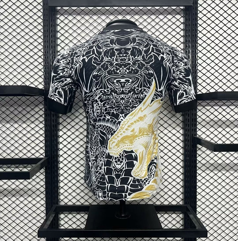 CAMISETA REAL MADRID EDICIÓN LIMITADA DRAGON I 24/25 HOMBRE (VERSIÓN JUGADOR)