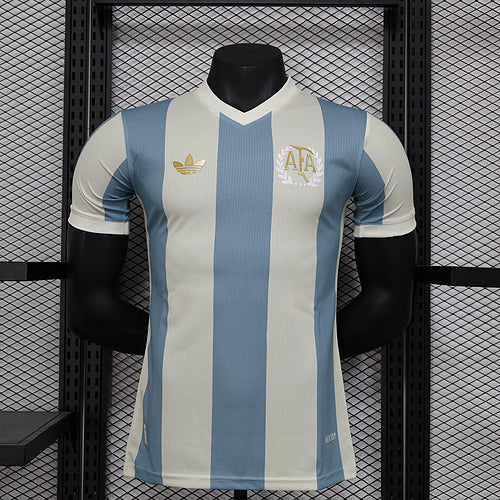 CAMISETA ARGENTINA 2025 ESPECIAL 50 AÑOS (VERSIÓN JUGADOR)